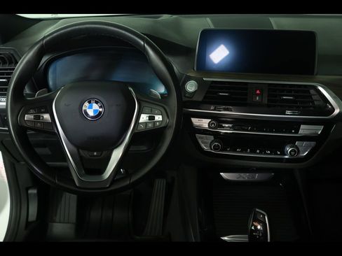 Used 2021 BMW X3 xDrive30i w/ Premium Package image 15