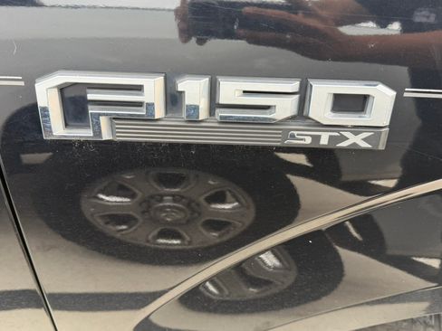 Used 2018 Ford F150 XL w/ Equipment Group 101A Mid RWD image 16