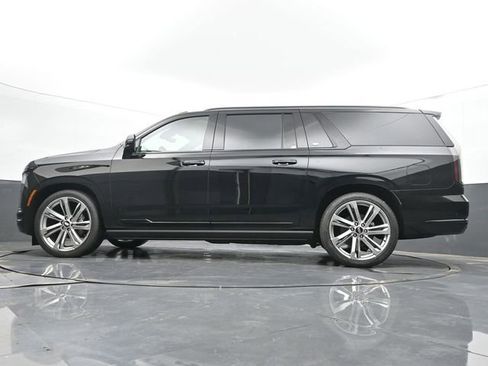 New 2026 Cadillac Escalade ESV Platinum Sport AWD/4WD image 41