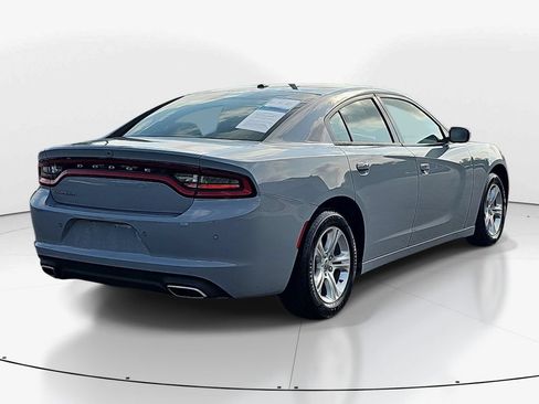 Used 2021 Dodge Charger SXT RWD image 6