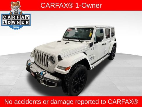 Used 2022 Jeep Wrangler Unlimited Sahara image 5