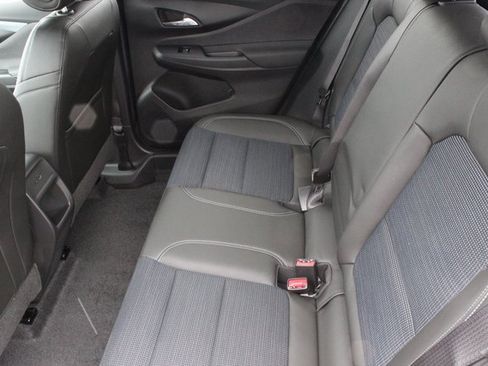 New 2025 Buick Envista Preferred w/ Convenience II Package image 18