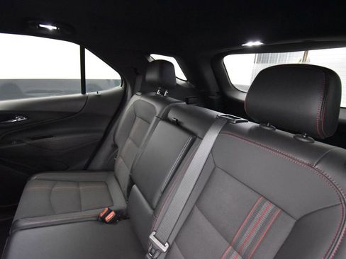 Used 2023 Chevrolet Equinox RS image 12