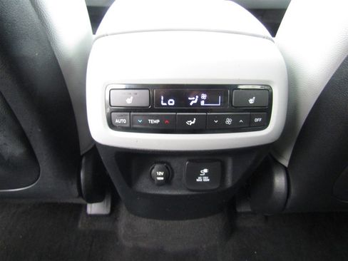Used 2020 Hyundai Palisade SEL w/ Premium Package AWD/4WD image 24