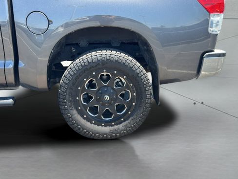 Used 2012 Toyota Tundra 4x4 CrewMax w/ Tow Pkg image 37