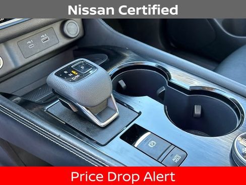 Certified 2023 Nissan Rogue SL w/ SL Premium Package AWD/4WD image 20