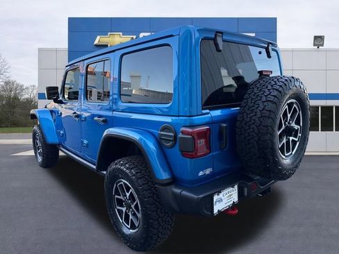 Used 2026 Jeep Wrangler Unlimited Rubicon w/ Safety Group AWD/4WD image 5