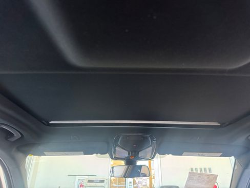 Used 2021 BMW 540i w/ M Sport Package image 31