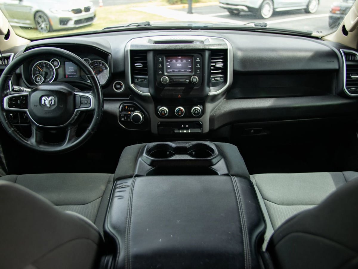 Used 2020 RAM 1500 Big Horn AWD/4WD image 29