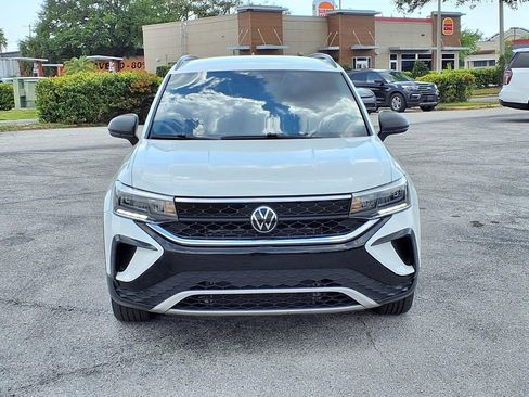 Used 2024 Volkswagen Taos S image 2