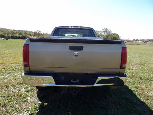Used 2006 Dodge Ram 1500 Truck ST w/ SXT Group image 7