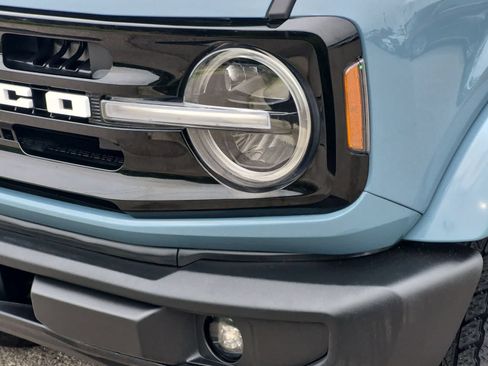 Used 2023 Ford Bronco Outer Banks AWD/4WD image 11