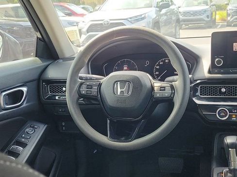Used 2023 Honda Civic LX image 3