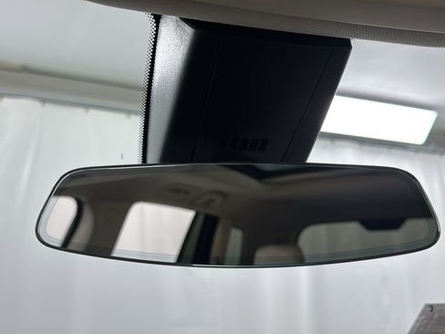 Used 2022 Cadillac XT6 Premium Luxury image 33