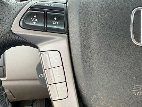 Used 2017 Honda Odyssey EX-L image 16