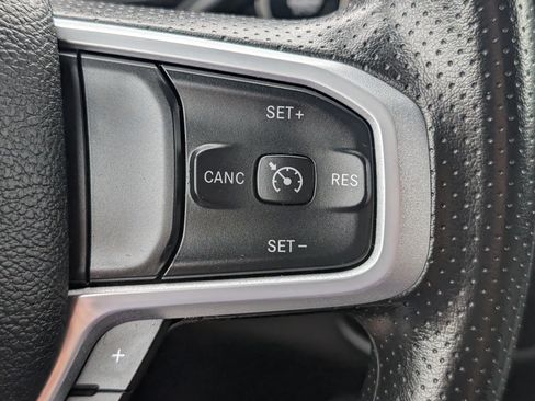 Used 2023 RAM 2500 Big Horn w/ Cold Weather Group AWD/4WD image 16