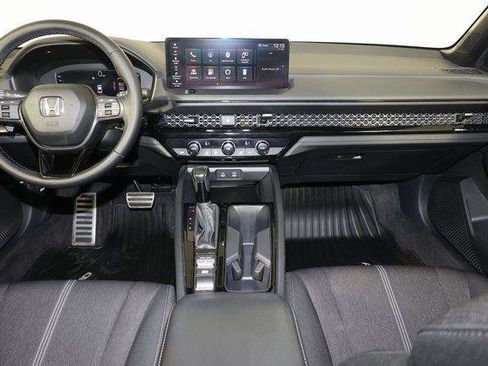 Used 2023 Honda Accord Sport image 10