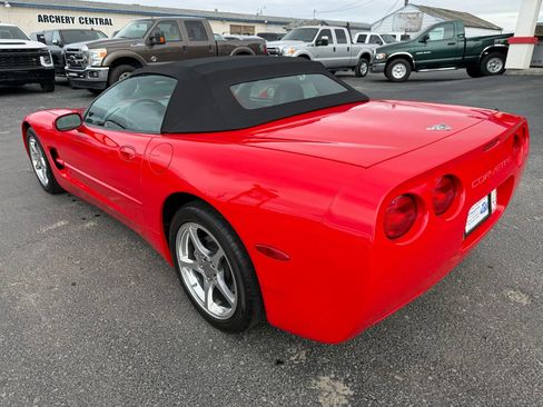Used 2003 Chevrolet Corvette Convertible w/ Preferred Equipment Group1 RWD image 2