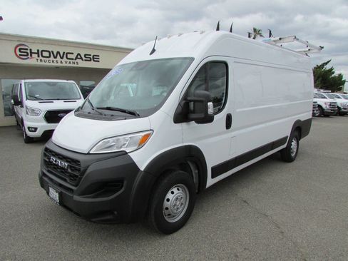 Used 2023 RAM ProMaster 3500 FWD image 4