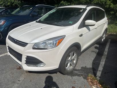 Used 2015 Ford Escape SE w/ Equipment Group 201A