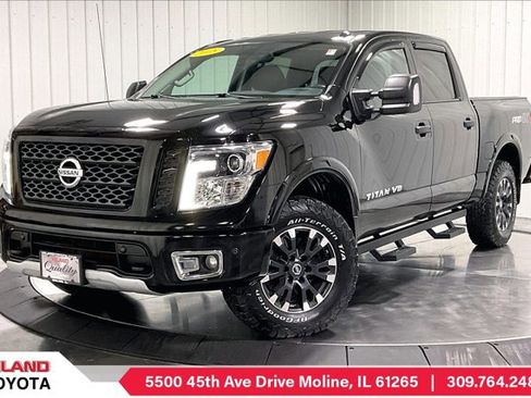 Used 2018 Nissan Titan PRO-4X w/ Pro-4x Convenience Package image 1