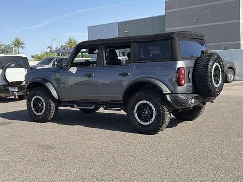 Used 2024 Ford Bronco Badlands AWD/4WD image 9