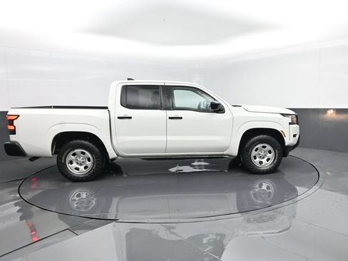 Used 2024 Nissan Frontier S w/ S Utility Package AWD/4WD image 4