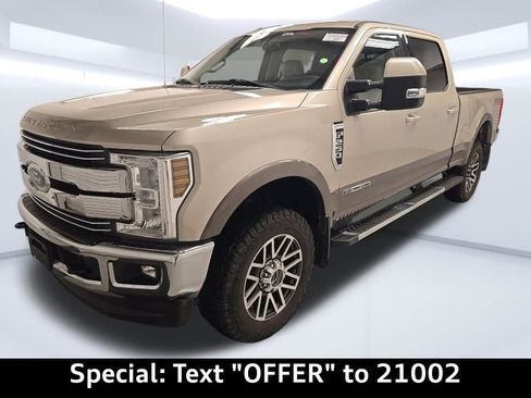 Used 2018 Ford F250 Lariat w/ Lariat Value Package AWD/4WD image 27