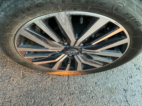 Used 2024 Nissan Kicks SV image 8