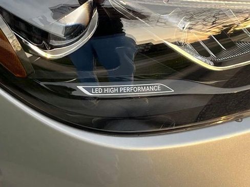 Used 2022 Mercedes-Benz C 300 4MATIC Sedan image 10