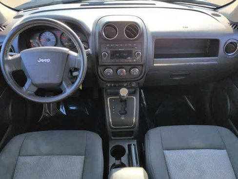 Used 2010 Jeep Patriot Sport AWD/4WD image 15