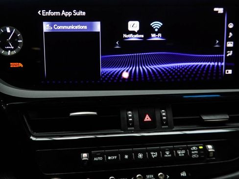 Used 2022 Lexus ES 350 Ultra Luxury w/ Accessory Package 2 FWD image 29