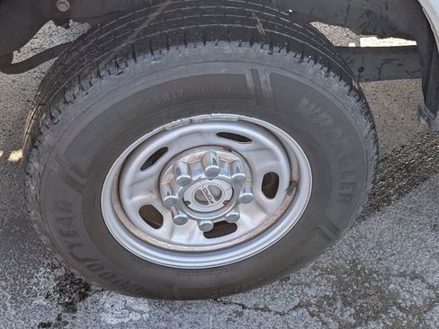 Used 2020 Ford F250 XL w/ Power Equipment Group image 21