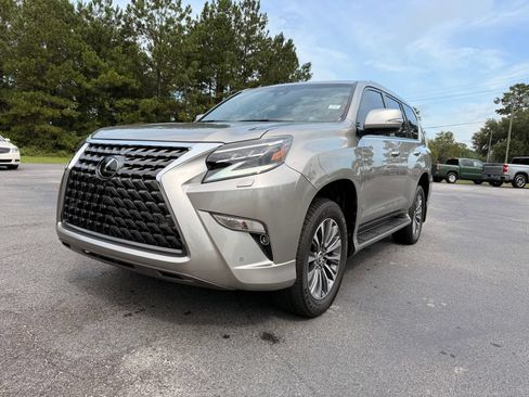 Used 2023 Lexus GX 460 Luxury w/ Accessory Package AWD/4WD image 1