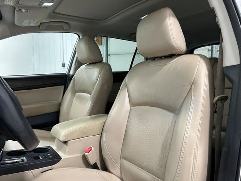 Used 2018 Subaru Outback 2.5i Limited image 26