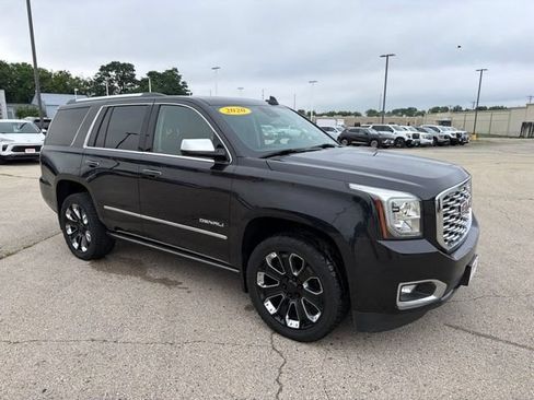 Used 2020 GMC Yukon Denali w/ Denali Ultimate Package AWD/4WD image 7