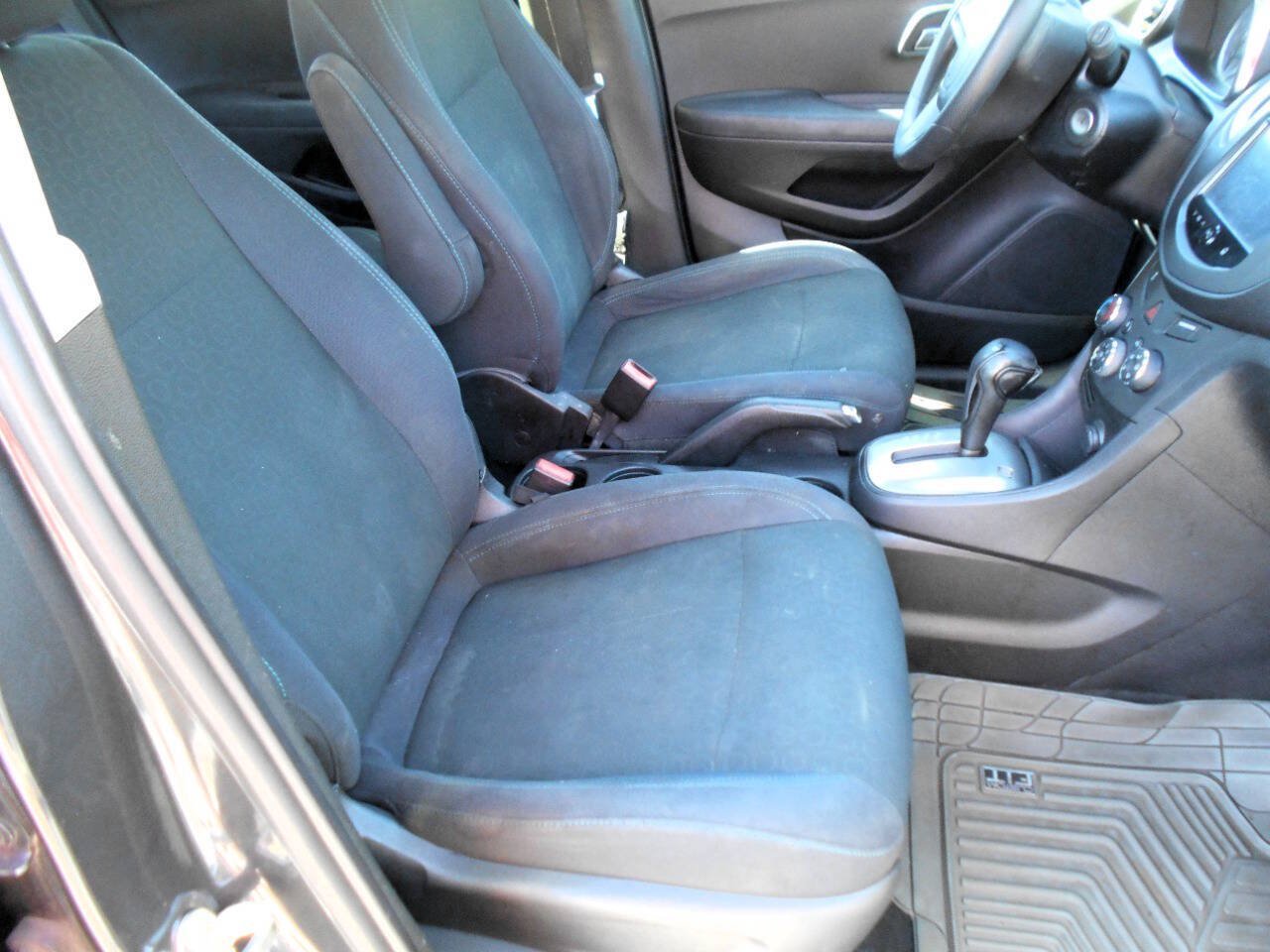 Used 2016 Chevrolet Trax LS AWD/4WD image 19