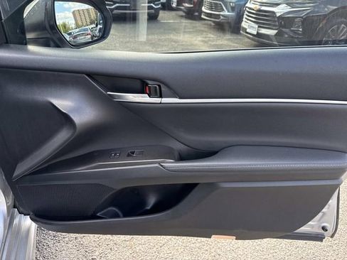 Used 2023 Toyota Camry XSE image 8