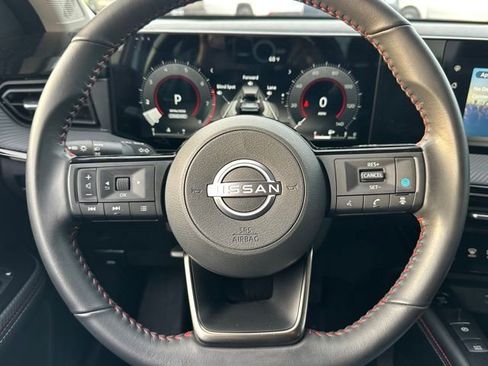 Certified 2025 Nissan Kicks SR AWD/4WD image 41