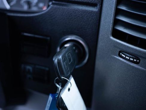 Used 2013 Mercedes-Benz Sprinter 2500 image 16