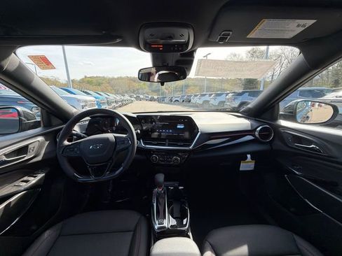 New 2026 Chevrolet Trax RS FWD image 26