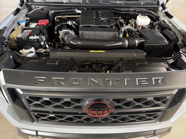 Used 2024 Nissan Frontier Pro-X w/ Pro Convenience Package RWD image 24