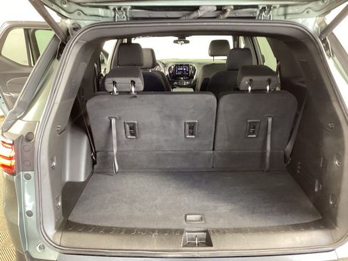 Used 2023 Chevrolet Traverse LT w/ LPO, Floor Liner Package AWD/4WD image 31