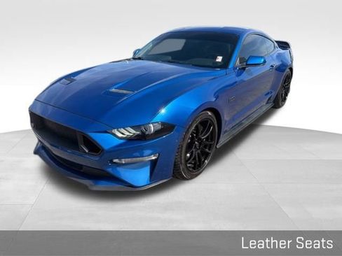 Used 2018 Ford Mustang GT Premium w/ Equipment Group 401A RWD image 6