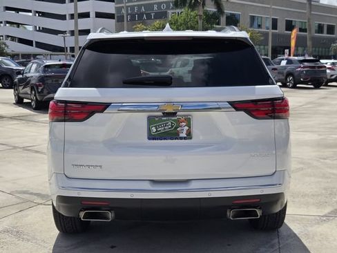 Used 2023 Chevrolet Traverse High Country FWD image 6