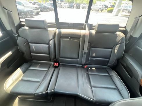 Used 2017 Chevrolet Silverado 1500 High Country AWD/4WD image 30