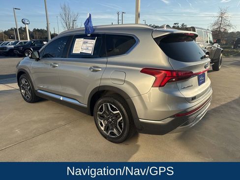 Used 2023 Hyundai Santa Fe Limited image 4