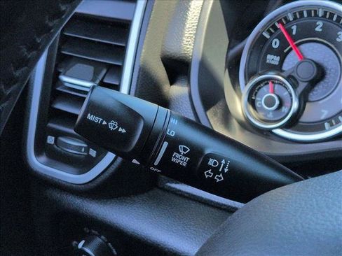 Used 2022 RAM 1500 Big Horn AWD/4WD image 16