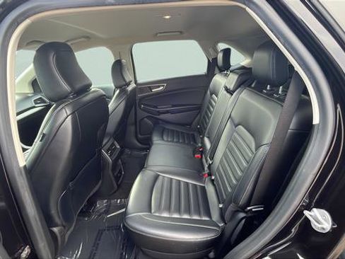 Used 2023 Ford Edge SEL image 21