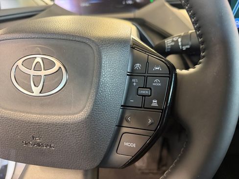 Used 2025 Toyota Prius AWD image 23